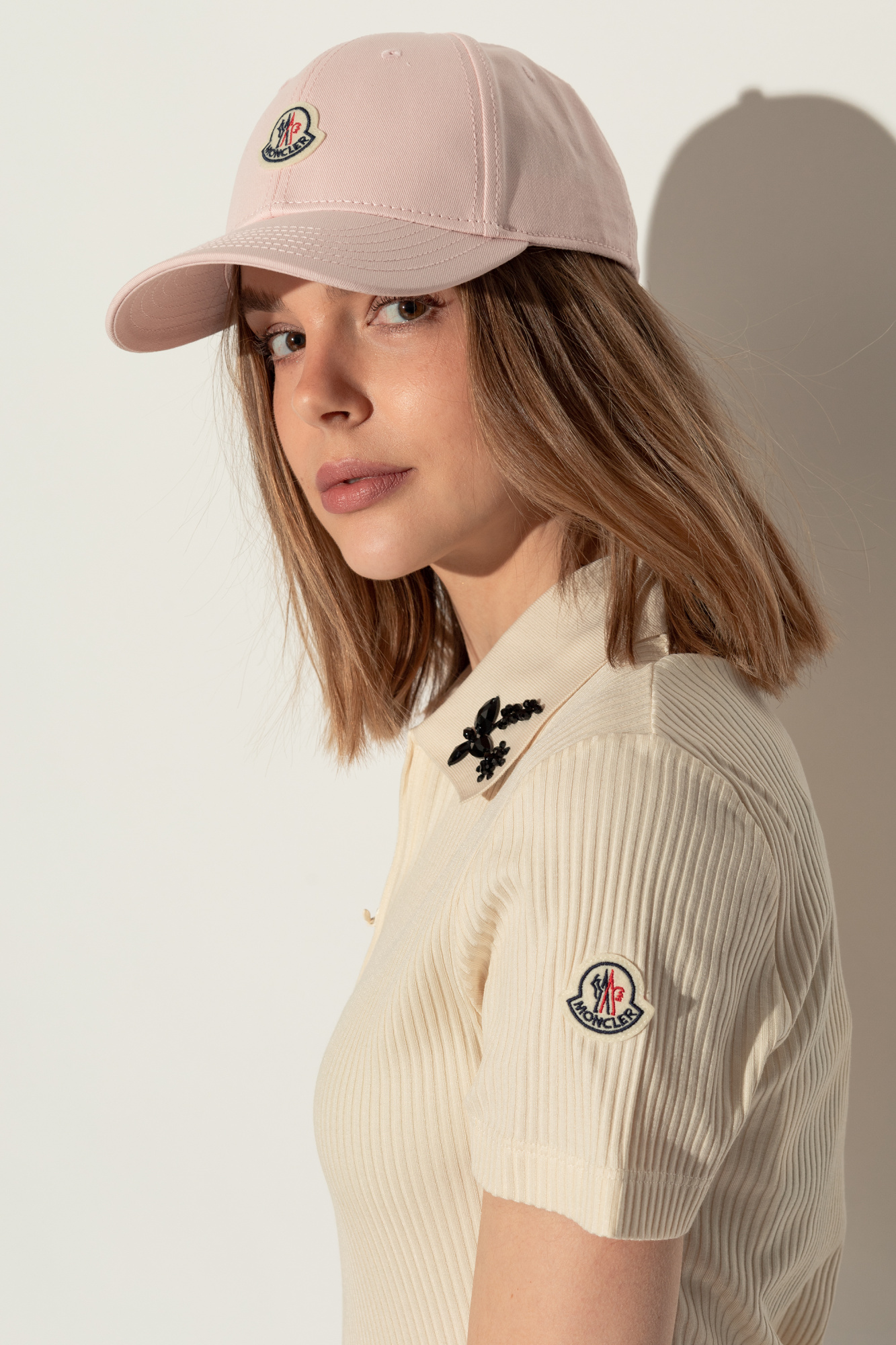 【MONCLER】ピンクラメ　キャップ Pink Cap Moncler - Vitkac AS